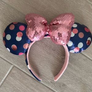 Disney parks Mickey ears
